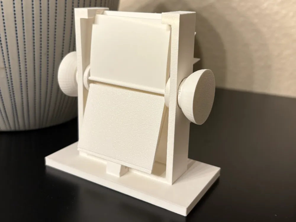 Rotating Photo Display – 3D Printed Frame for Zink 2x3 Photos