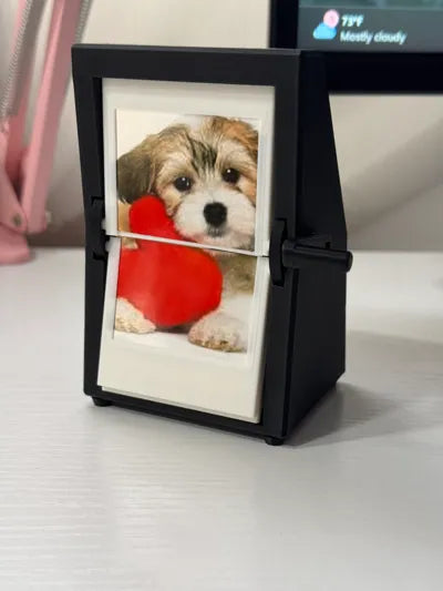 Split-Flap Picture Frame – Rotating 3D Printed Polaroid Display