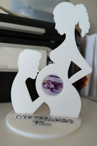 Ultrasound Frame – 3D Printed Photo Display with Customizable Phrase