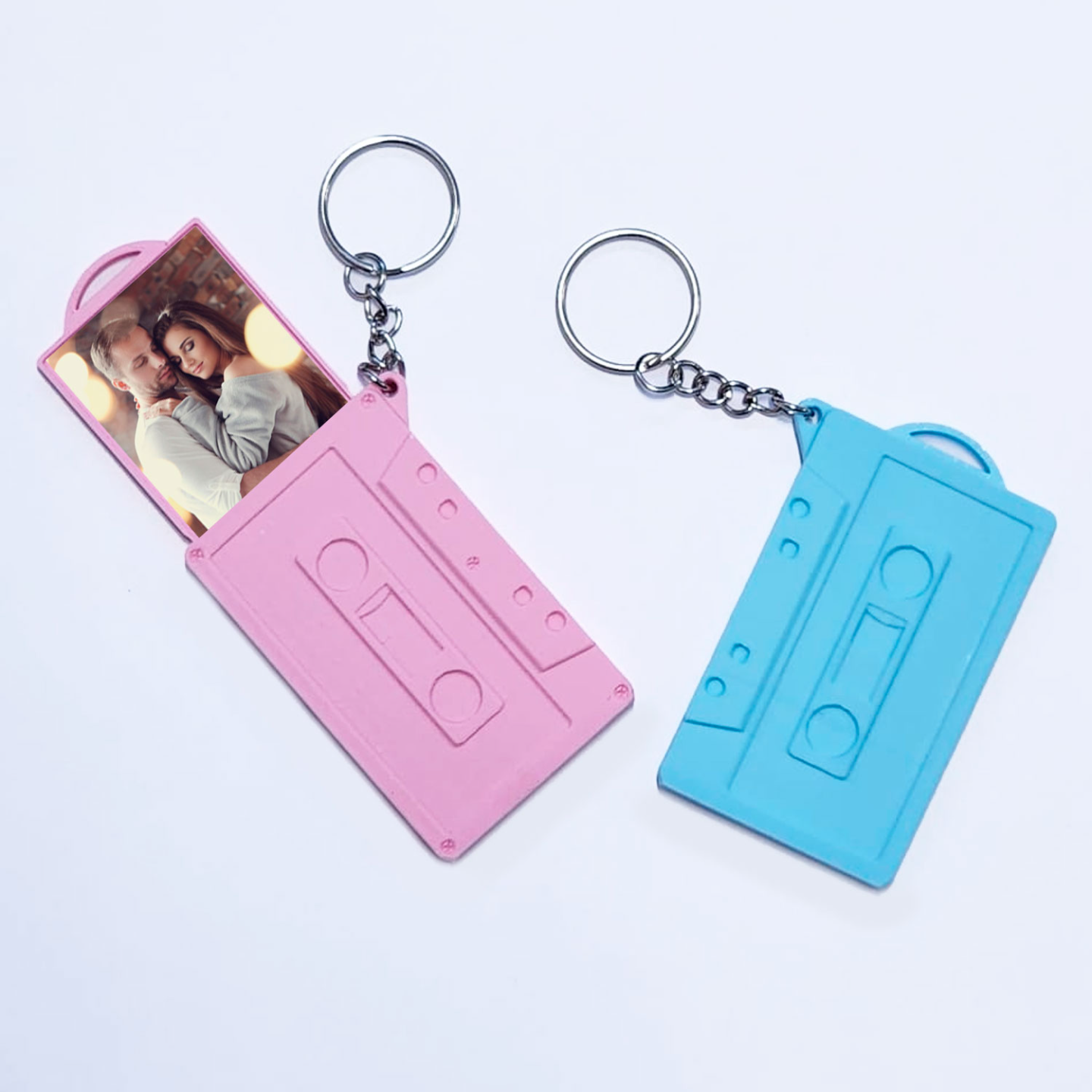 Retro Music Cassette Keychain – 3D Printed Photo Frame Gift