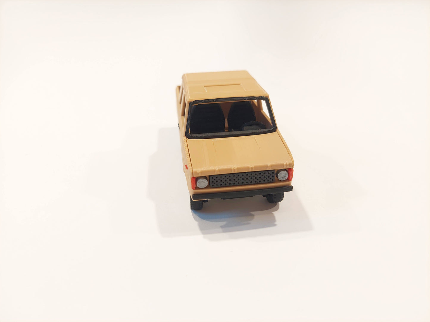 FSR Tarpan 233 – 1:43 Scale Kit Card