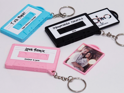 Retro Music Cassette Keychain – 3D Printed Photo Frame Gift