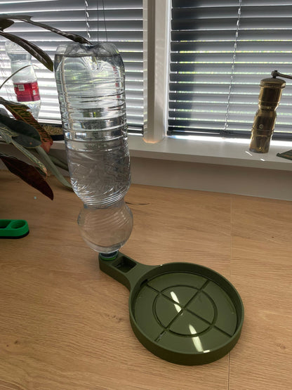 AquaBloom – Extended Self-Watering Planter